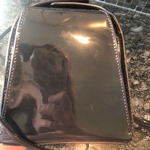 Neely & Chloe No. 44 Pyramid Bag in Navy Patent - Picture 6 of 11